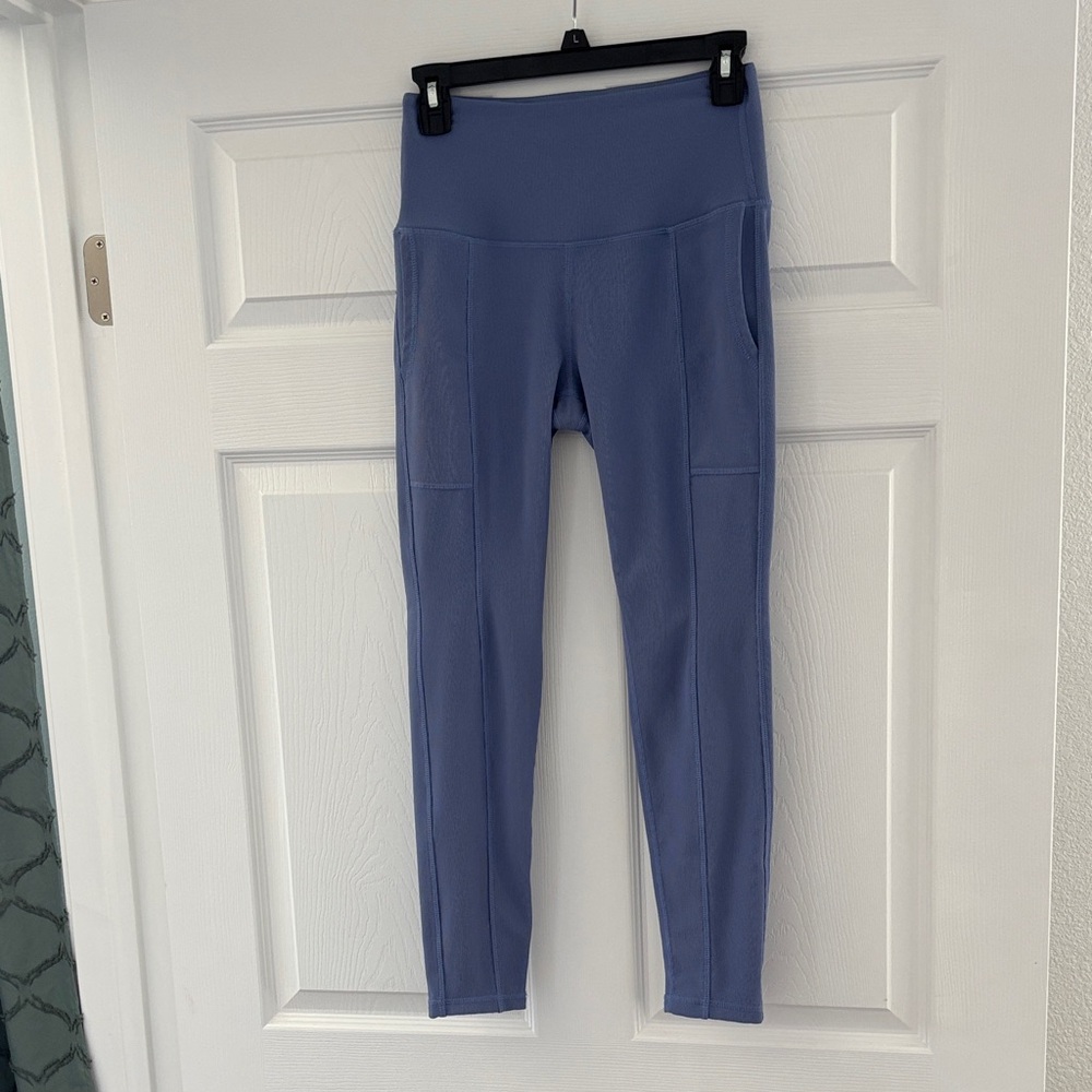Modern Balance Blue Leggings